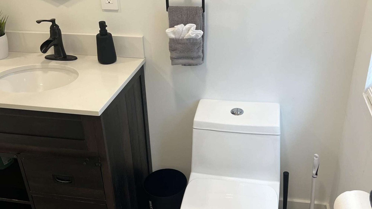 Photo of Bathroom in Grenloch