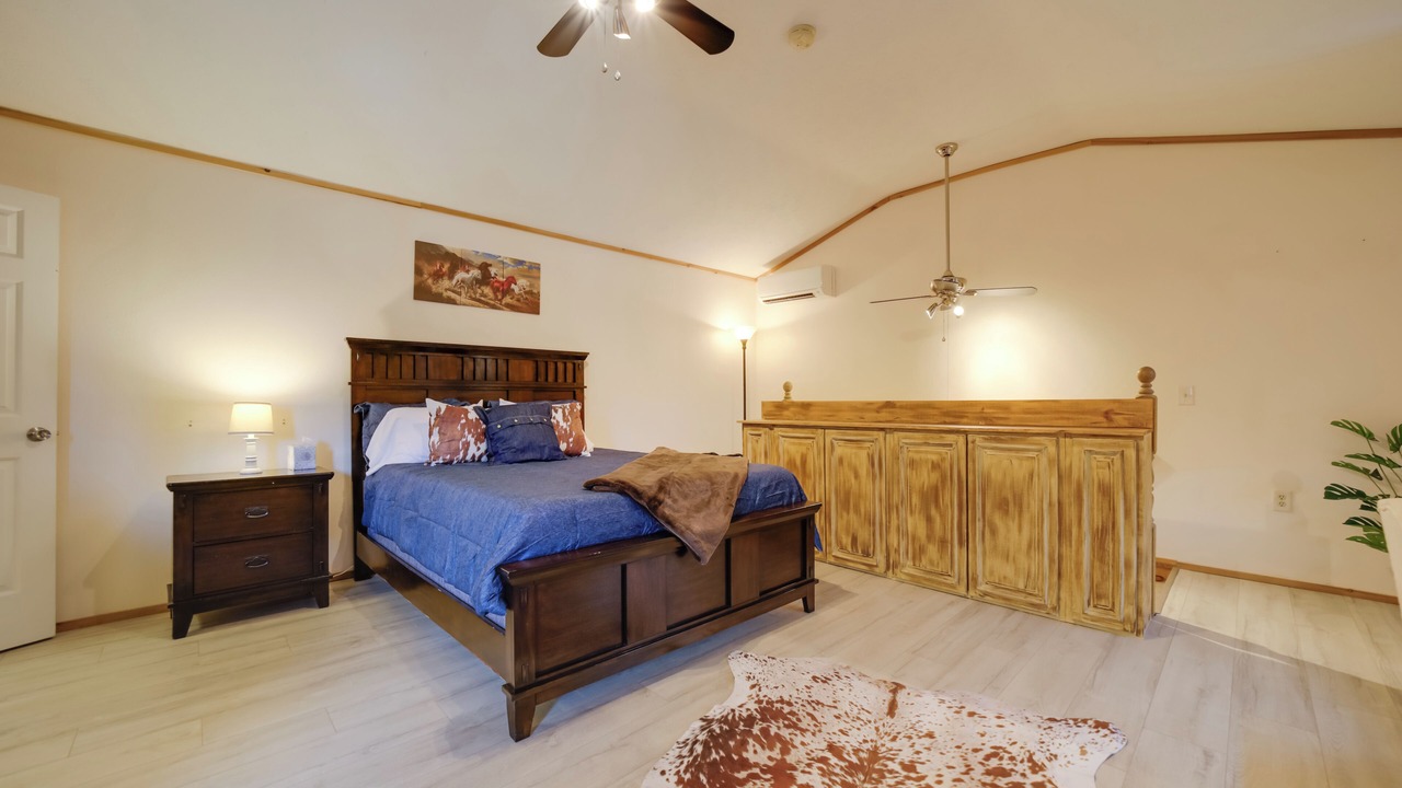 Photo of Bedroom in Newport