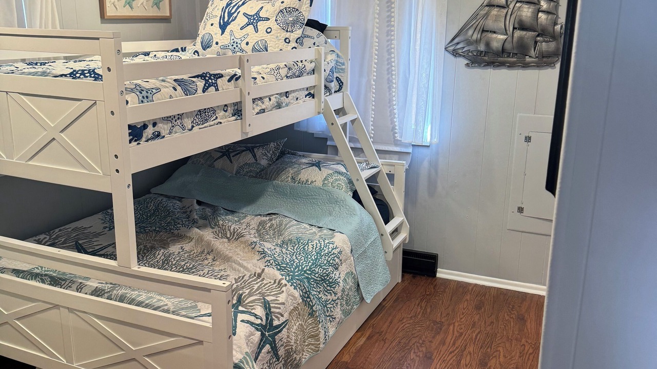 Photo of Bedroom in Toms River