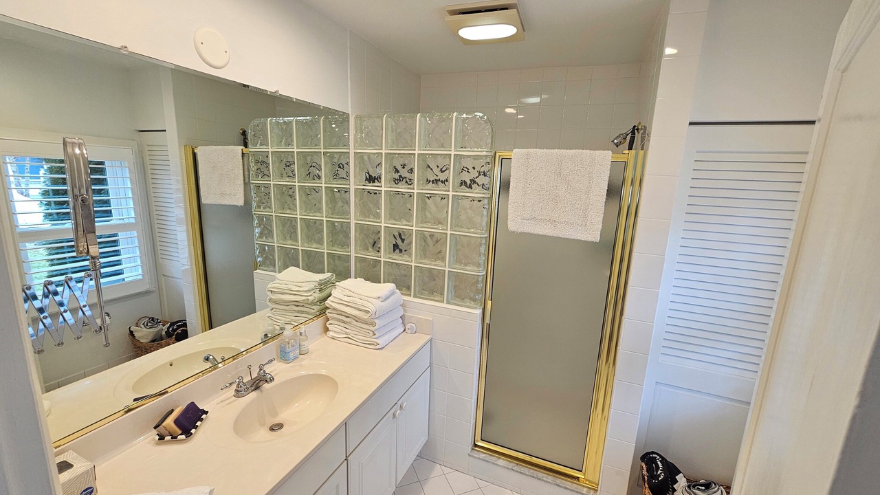 Photo of Bathroom in Croom