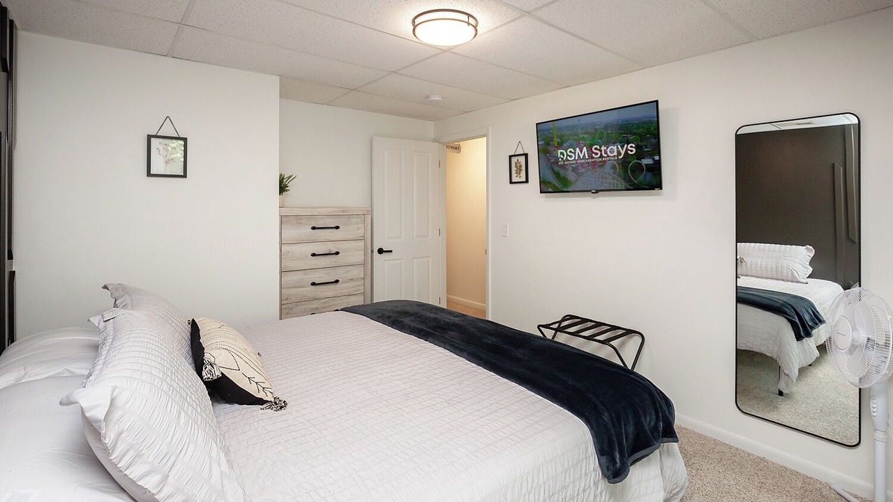 Photo of Bedroom in Des Moines