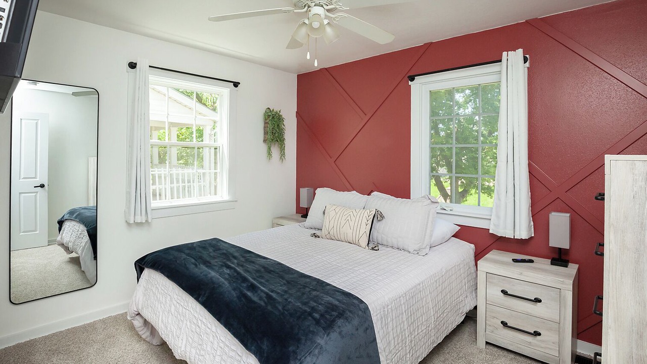 Photo of Bedroom in Des Moines
