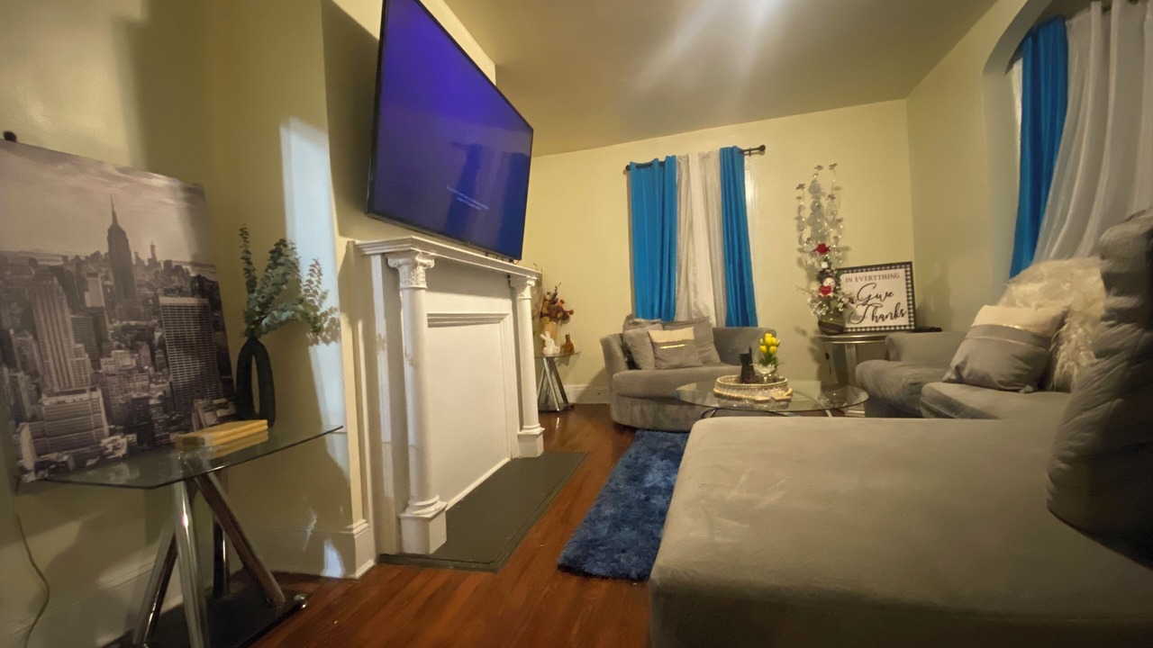 Photo of Livingroom in Pikesville