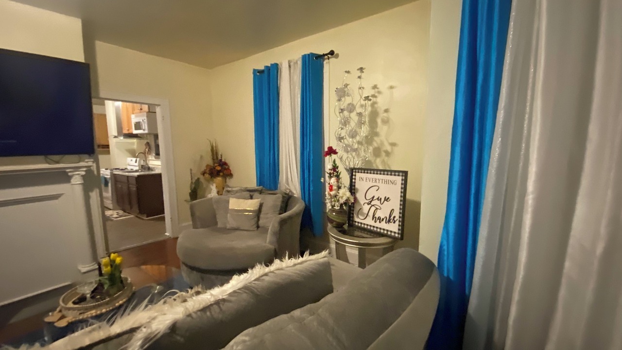 Photo of Livingroom in Pikesville