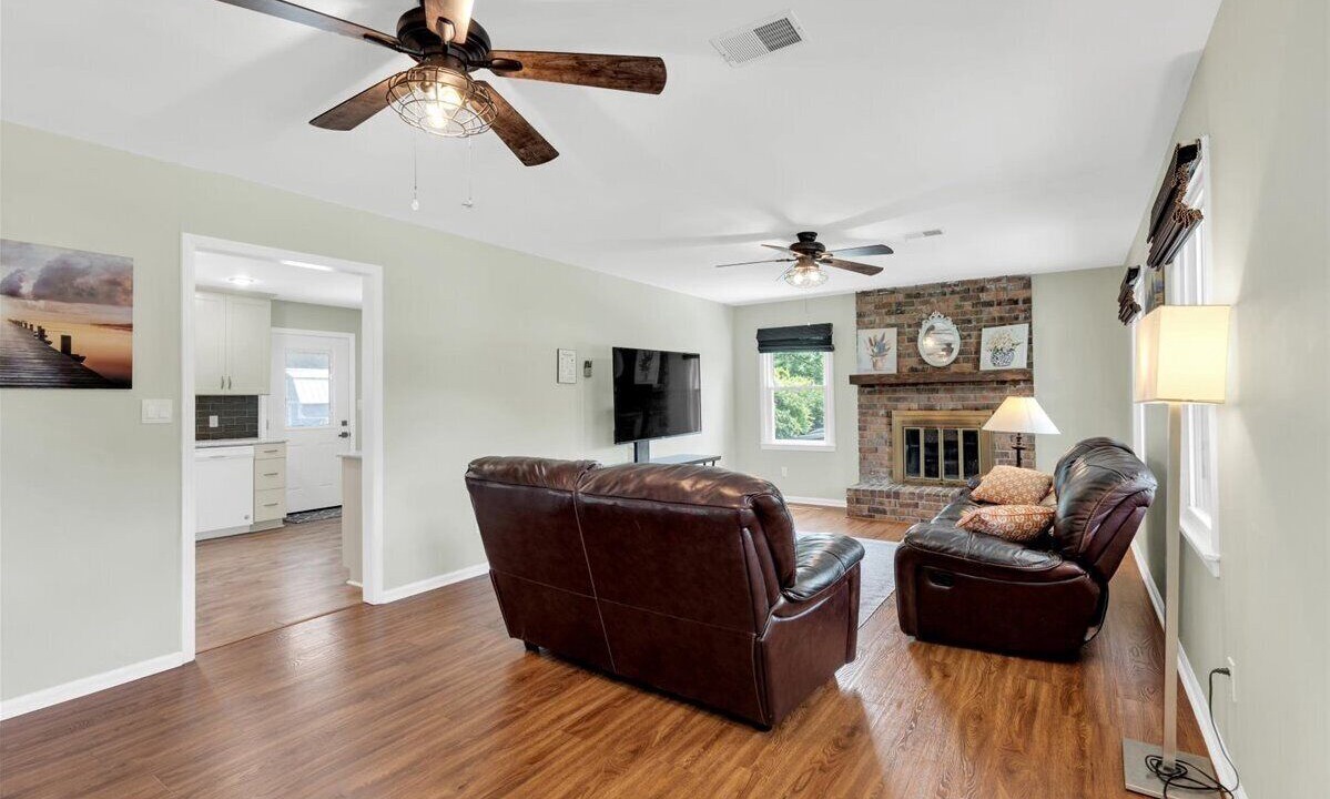 Photo of Livingroom in Cartersville