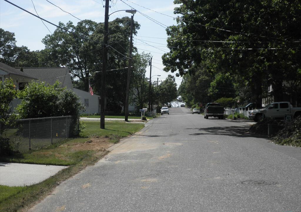 Photo of Outdoor in Town Bank
