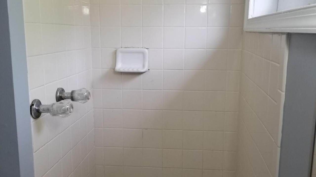 Photo of Bathroom in Lochearn