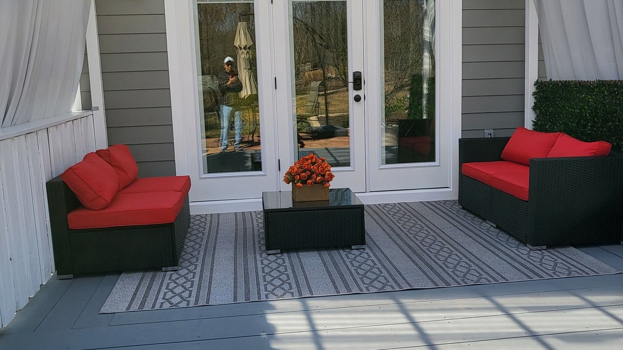 Photo of Patio Balcony in West Springfield