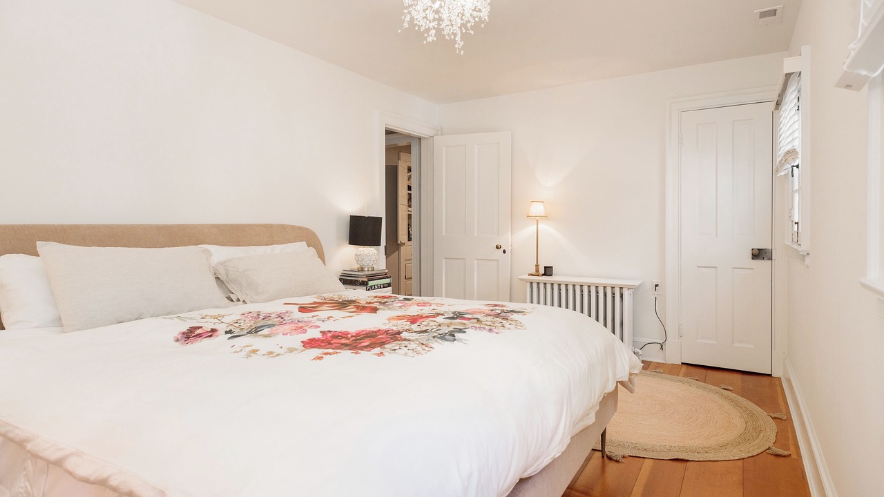 Photo of Bedroom in Historic District