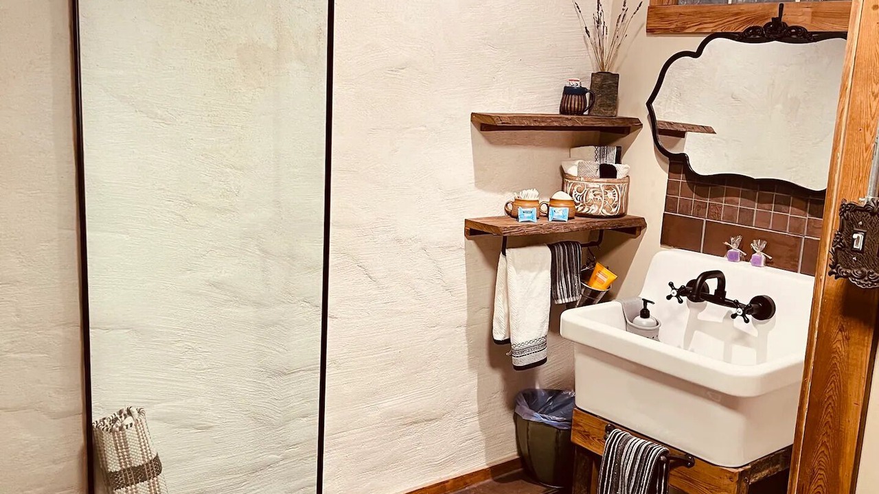 Photo of Bathroom in Princess Place