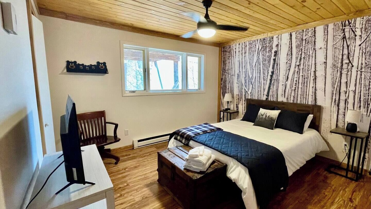 Photo of Bedroom in Charter Hills