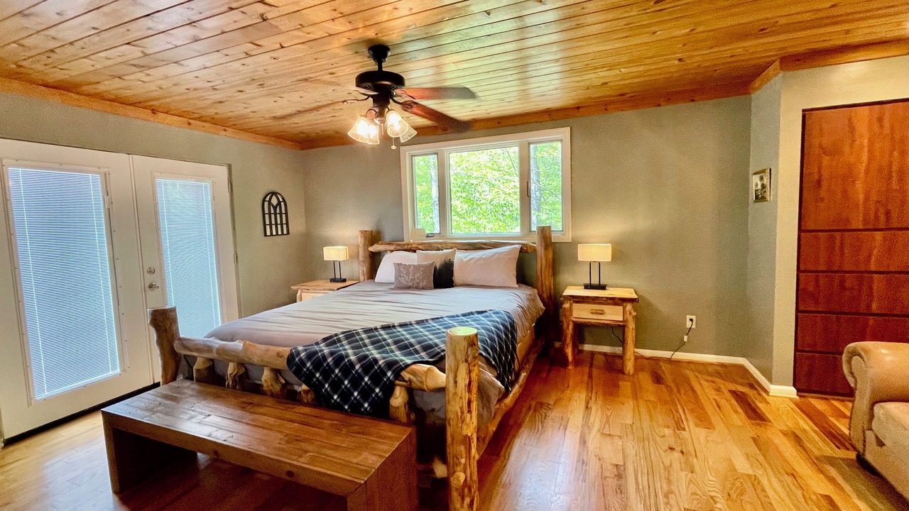 Photo of Bedroom in Charter Hills