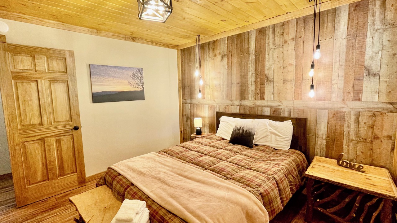 Photo of Bedroom in Charter Hills
