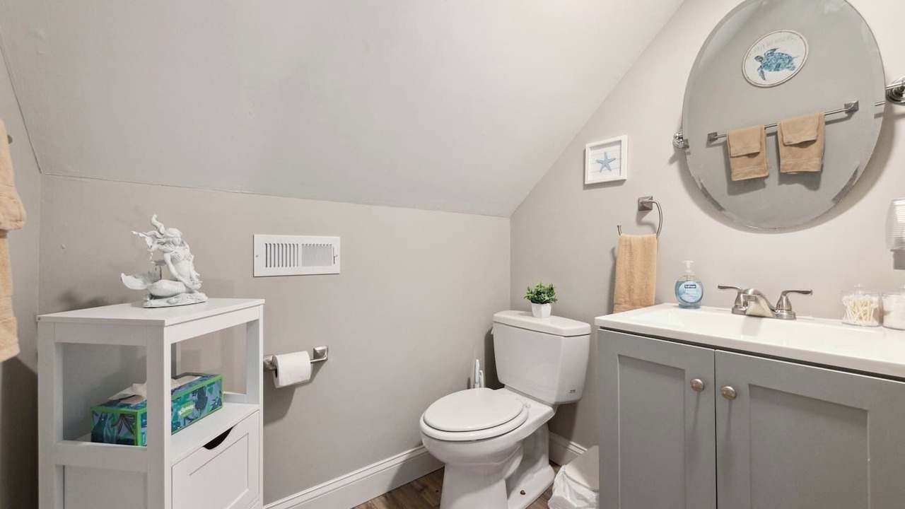Photo of Bathroom in Downe