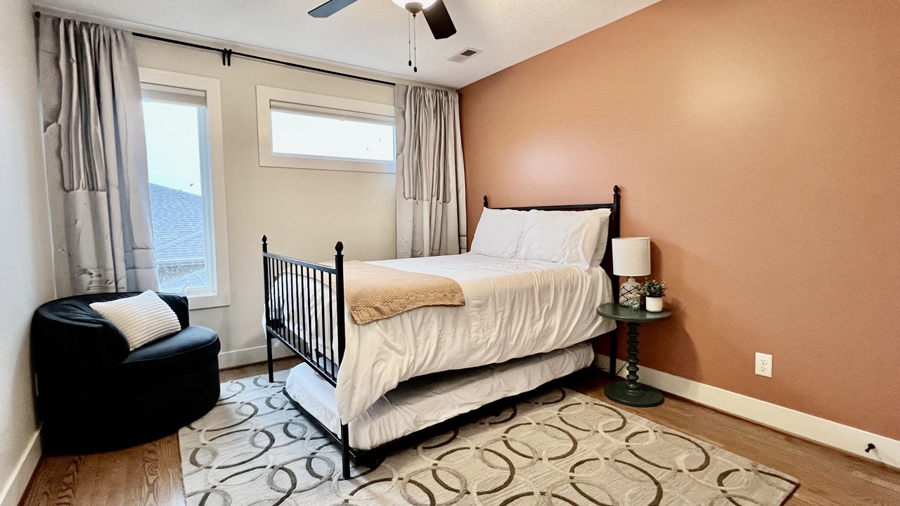 Photo of Bedroom in Grimes