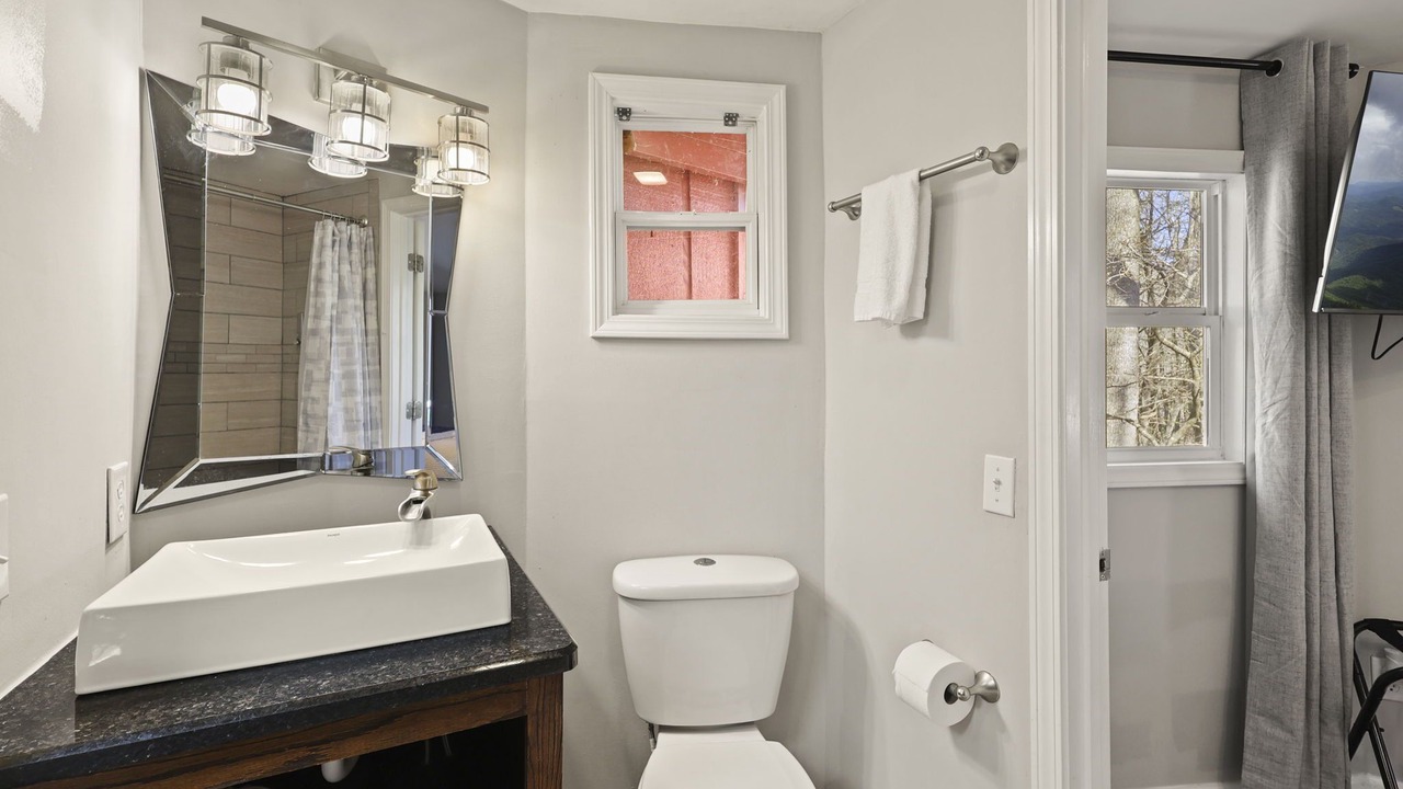 Photo of Bathroom in Mill Ridge