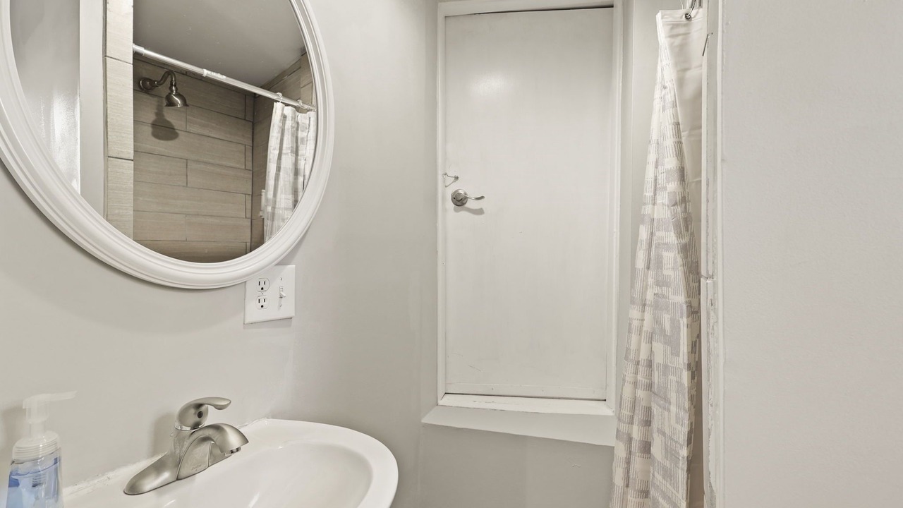 Photo of Bathroom in Mill Ridge