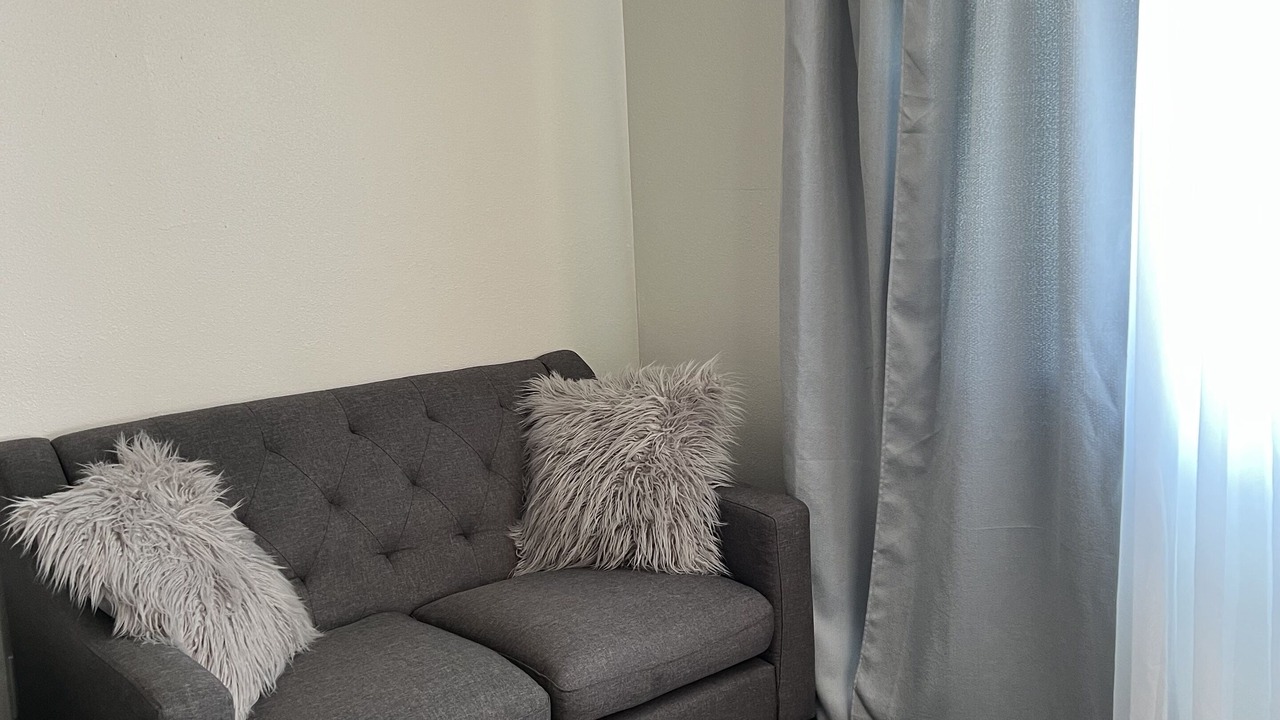 Photo of Livingroom in Burbank