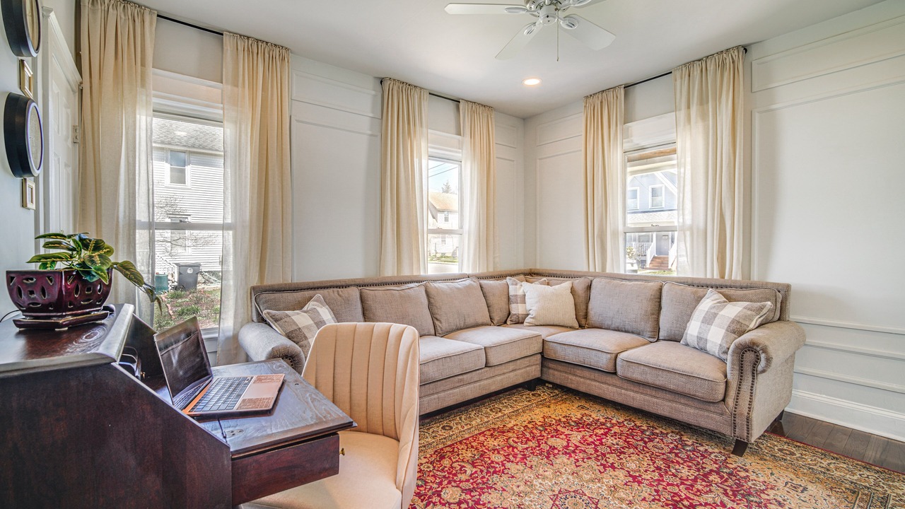 Photo of Livingroom in Mays Landing