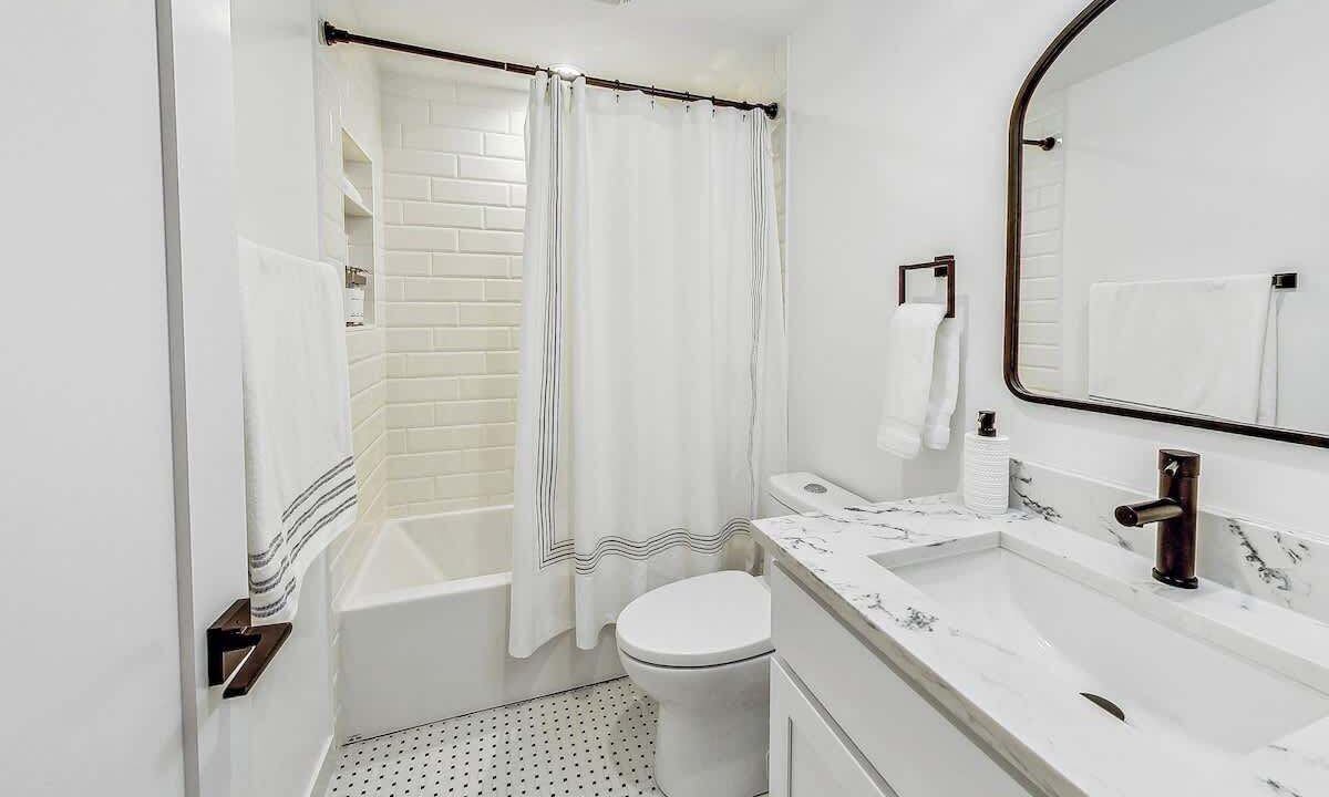 Photo of Bathroom in Park West