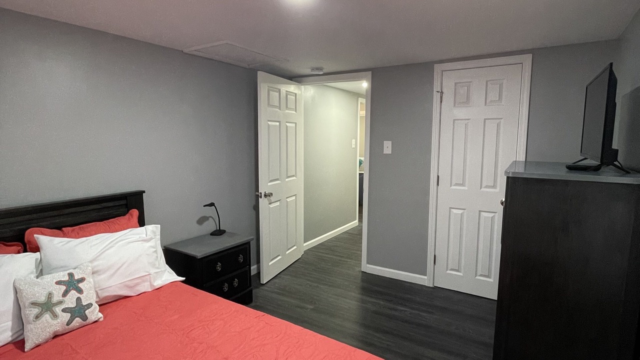 Photo of Bedroom in Vandemere