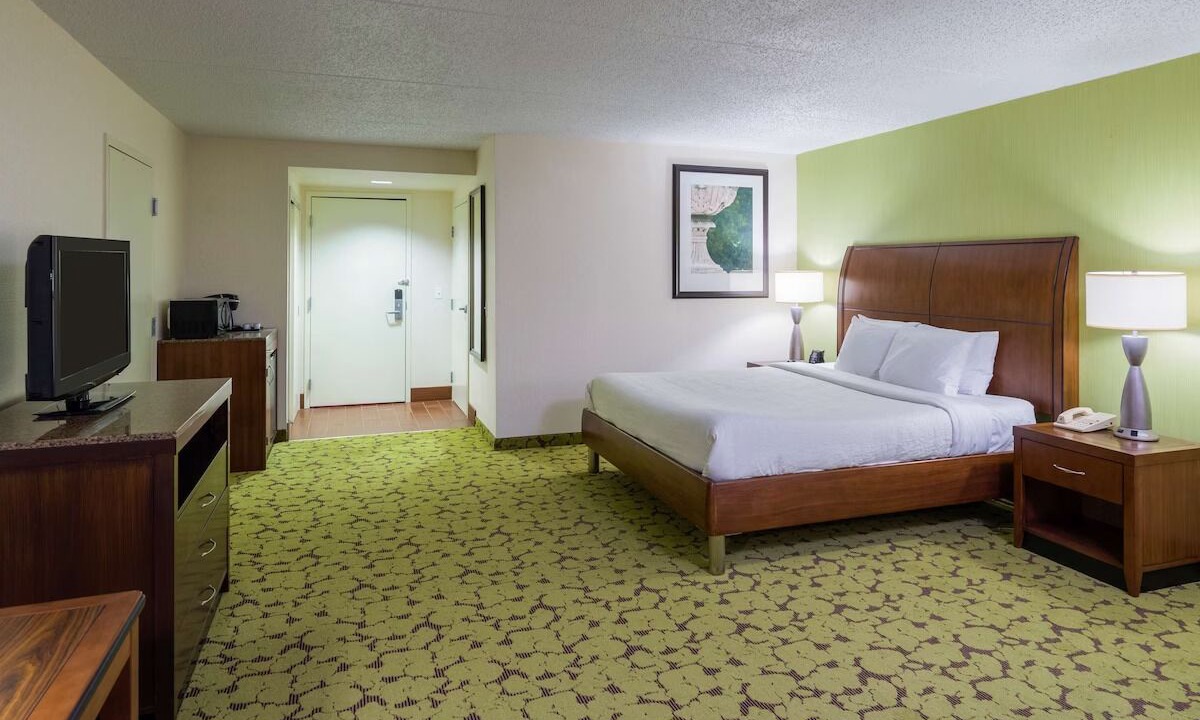 Photo of Bedroom in Hopelawn