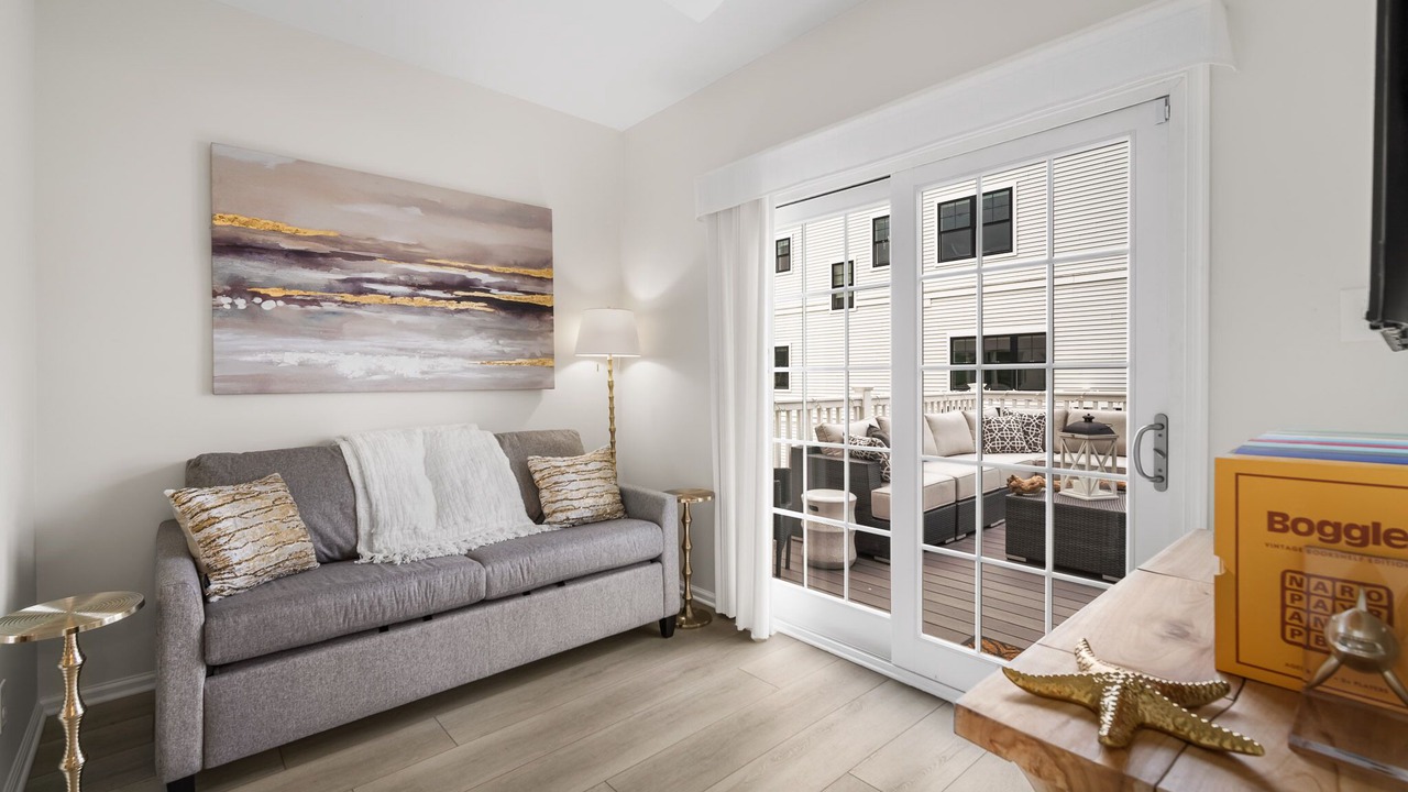 Photo of Livingroom in Margate City