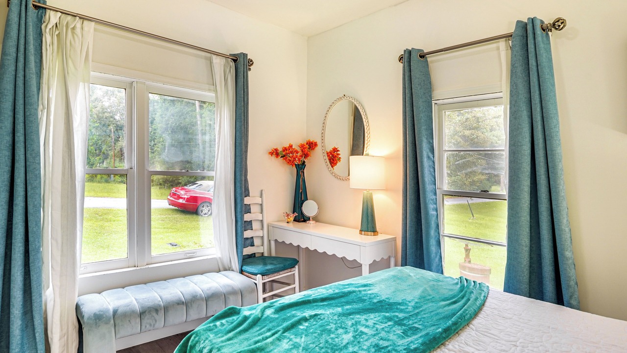 Photo of Bedroom in Lemon Springs