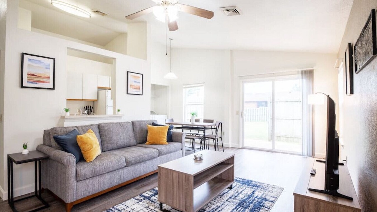 Photo of Livingroom in Pekin