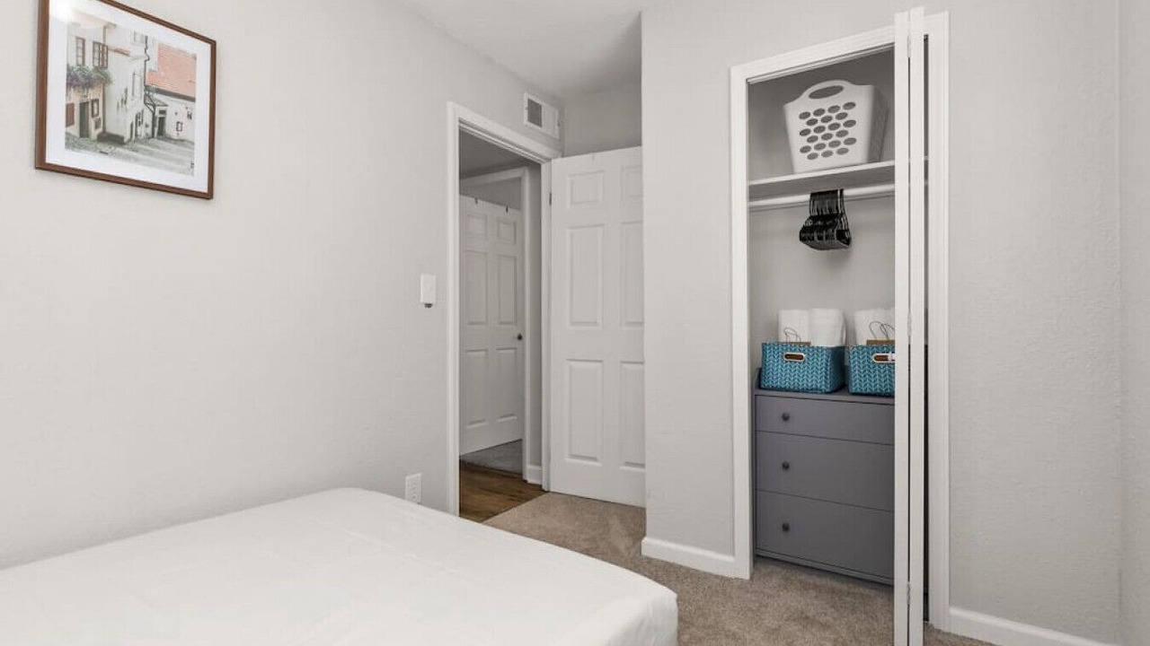 Photo of Bedroom in Peoria Heights