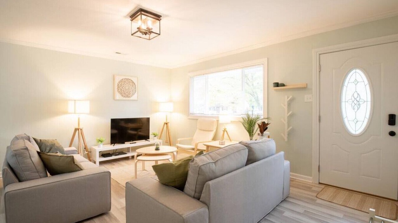 Photo of Livingroom in Peoria Heights