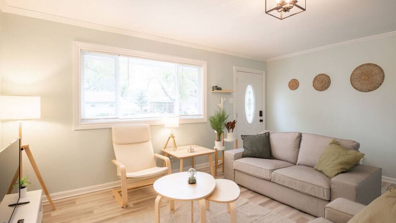 Photo of Livingroom in Peoria Heights