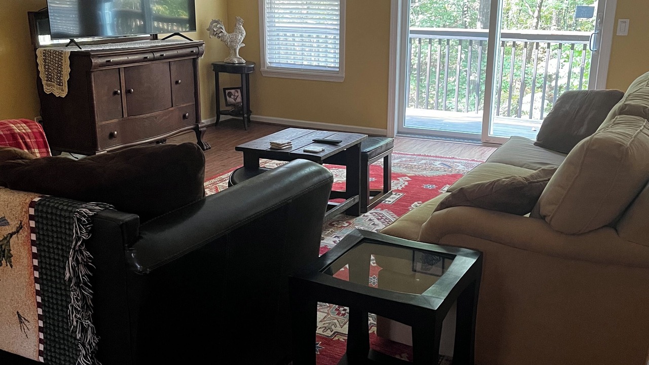 Photo of Livingroom in Cartersville