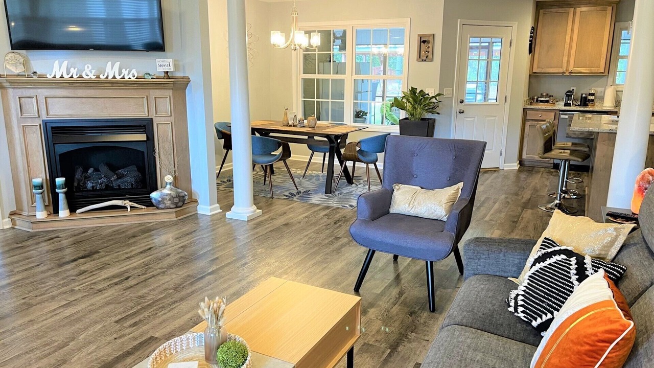 Photo of Livingroom in Sumter