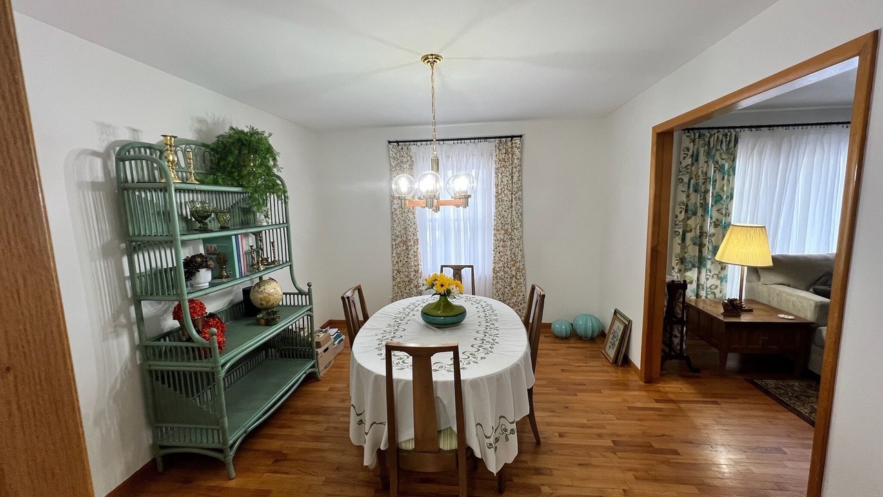Photo of Livingroom in Hamilton