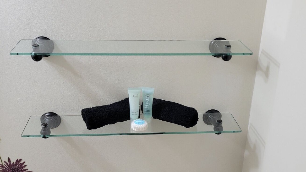 Photo of Bathroom in Seven Devils