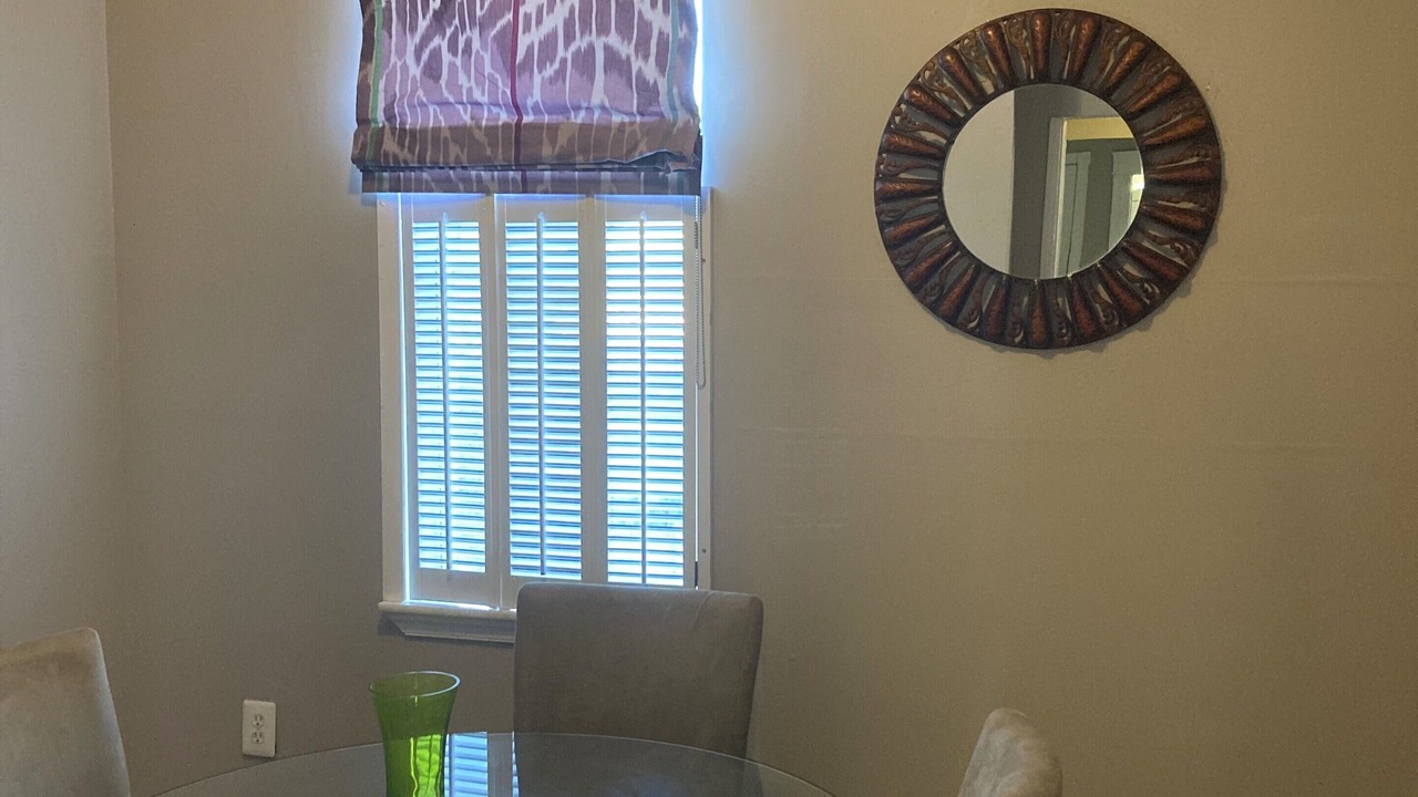 Photo of Livingroom in Parkview/Woodbrook