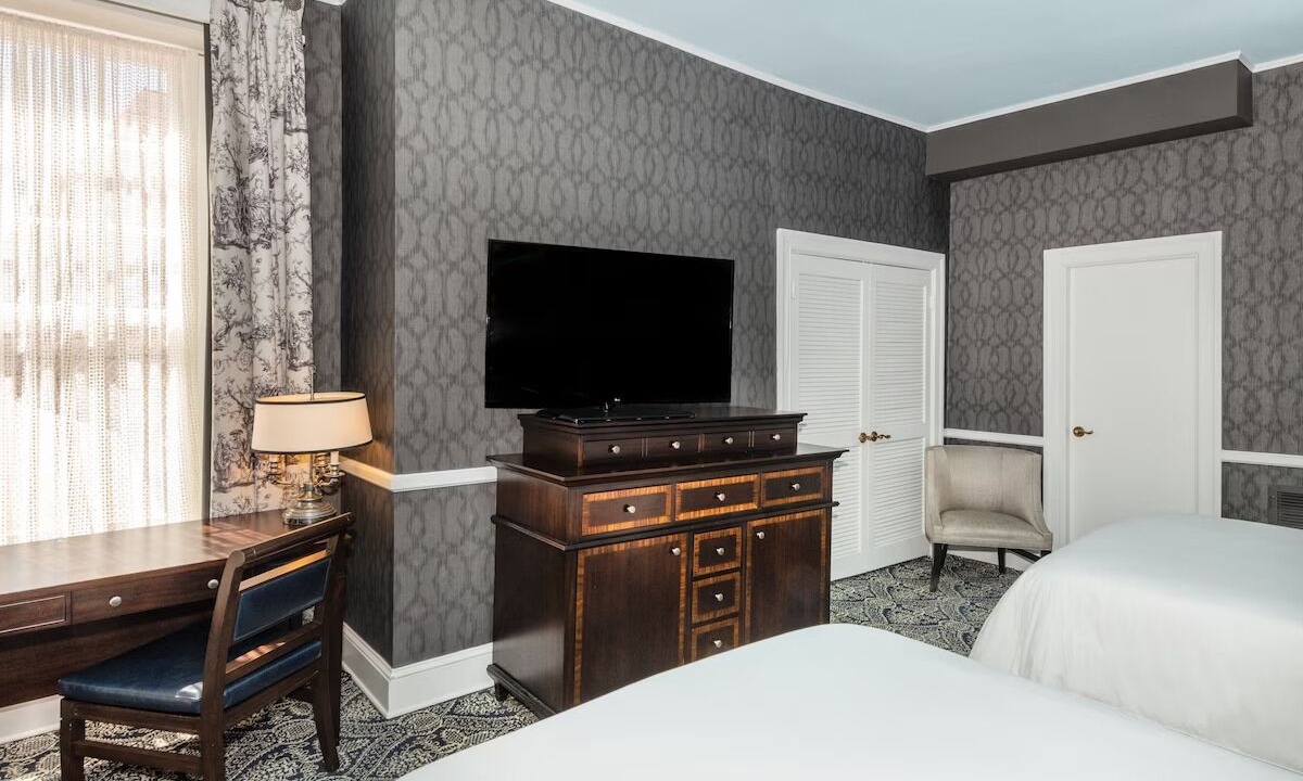 Photo of Bedroom in Historic District