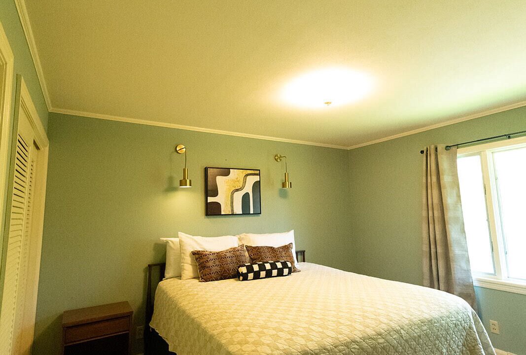 Photo of Bedroom in Menlo
