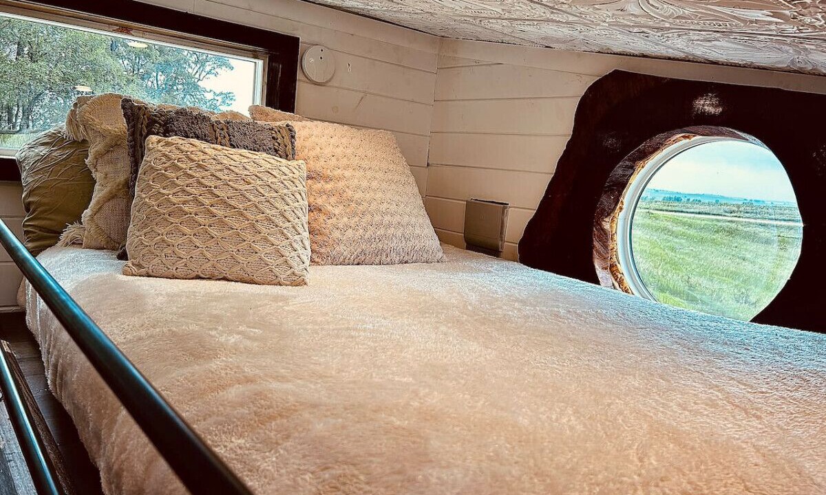 Photo of Bedroom in Burbank