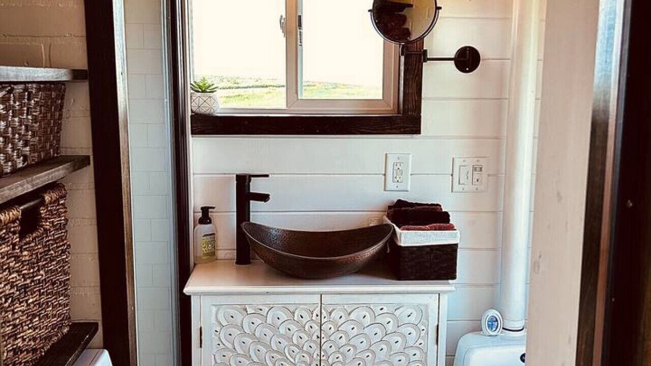 Photo of Bathroom in Burbank