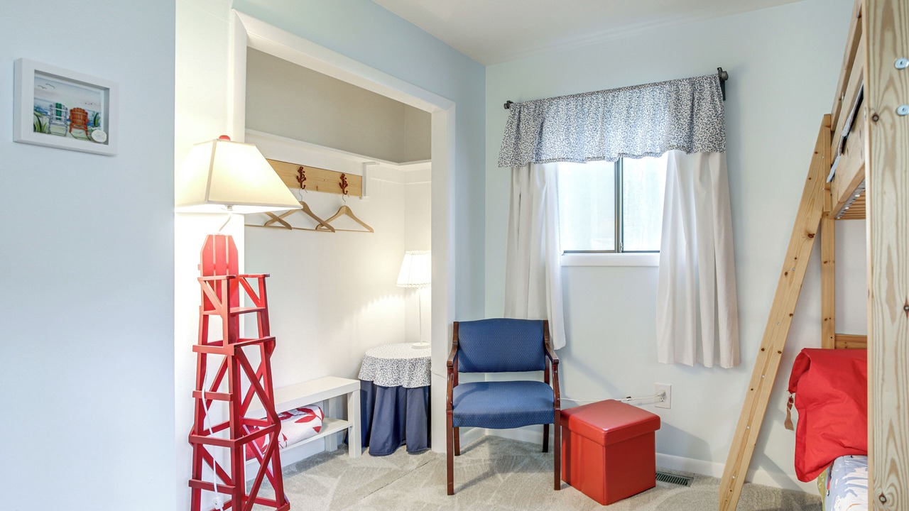 Photo of Bedroom in Ocean Pines