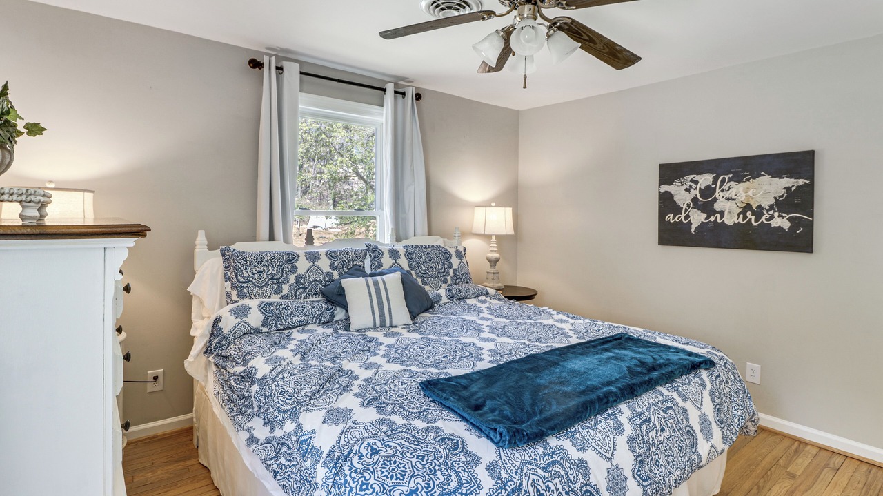 Photo of Bedroom in Leesburg