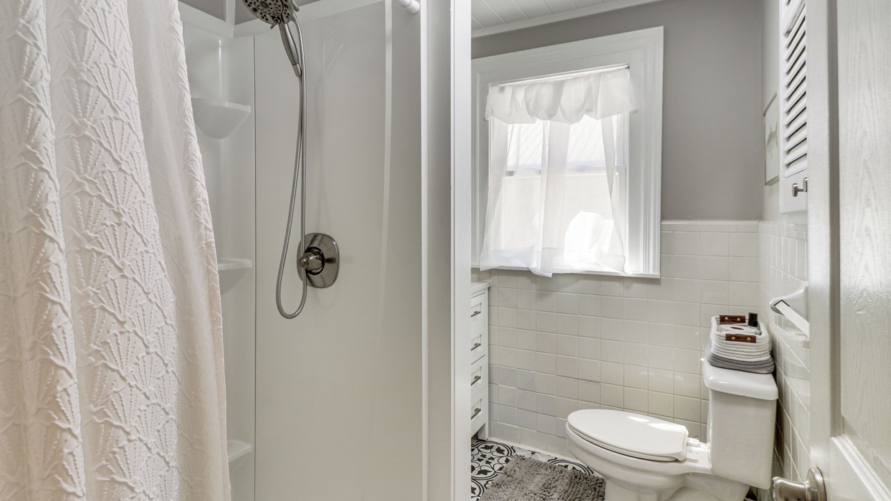 Photo of Bathroom in Leesburg