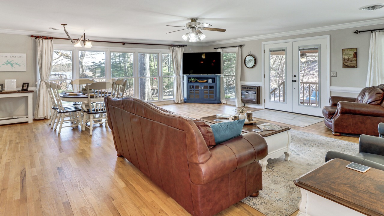 Photo of Bedroom in Leesburg