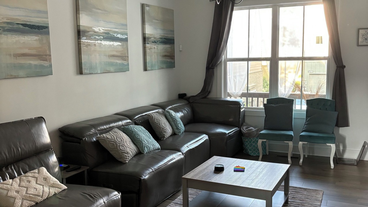 Photo of Livingroom in Chosewood Park