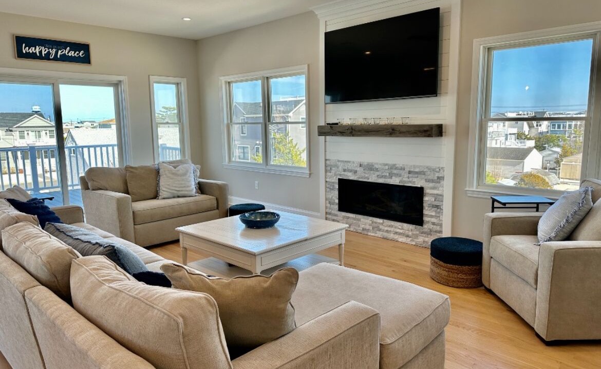 Photo of Livingroom in Surf City