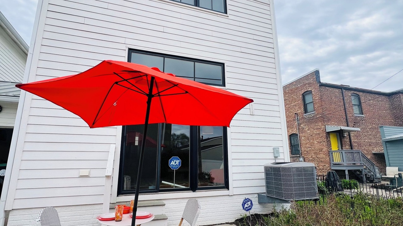 Photo of Outdoor in Little Italy