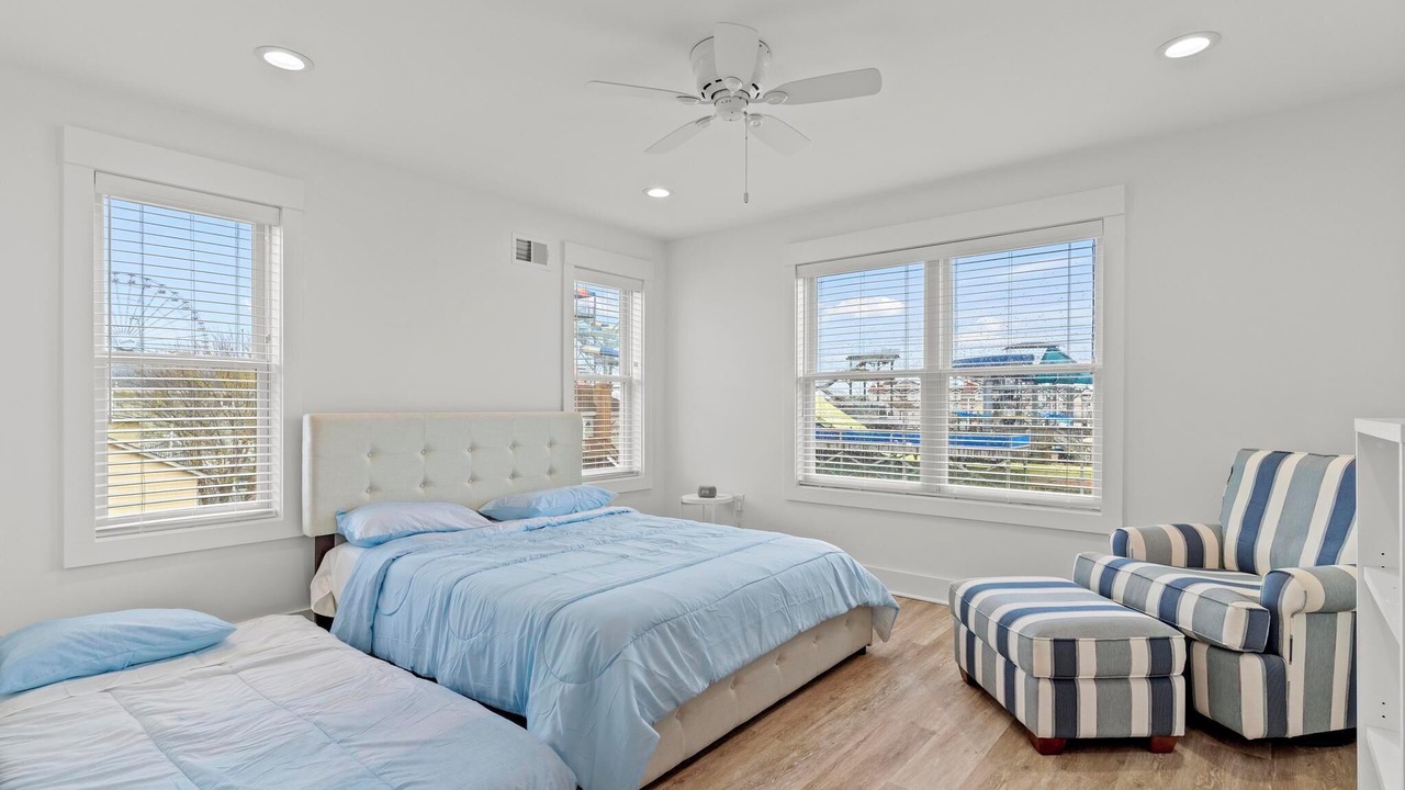 Photo of Bedroom in Seaside Heights