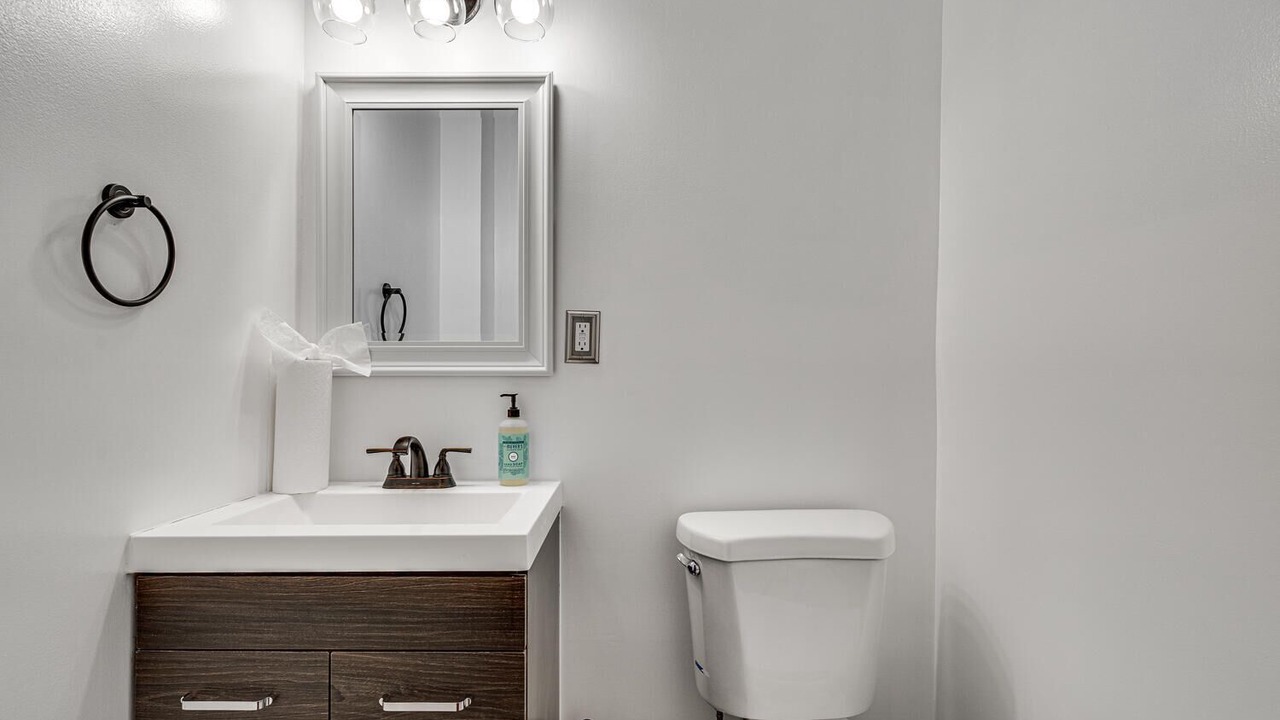 Photo of Bedroom in Truxton Circle